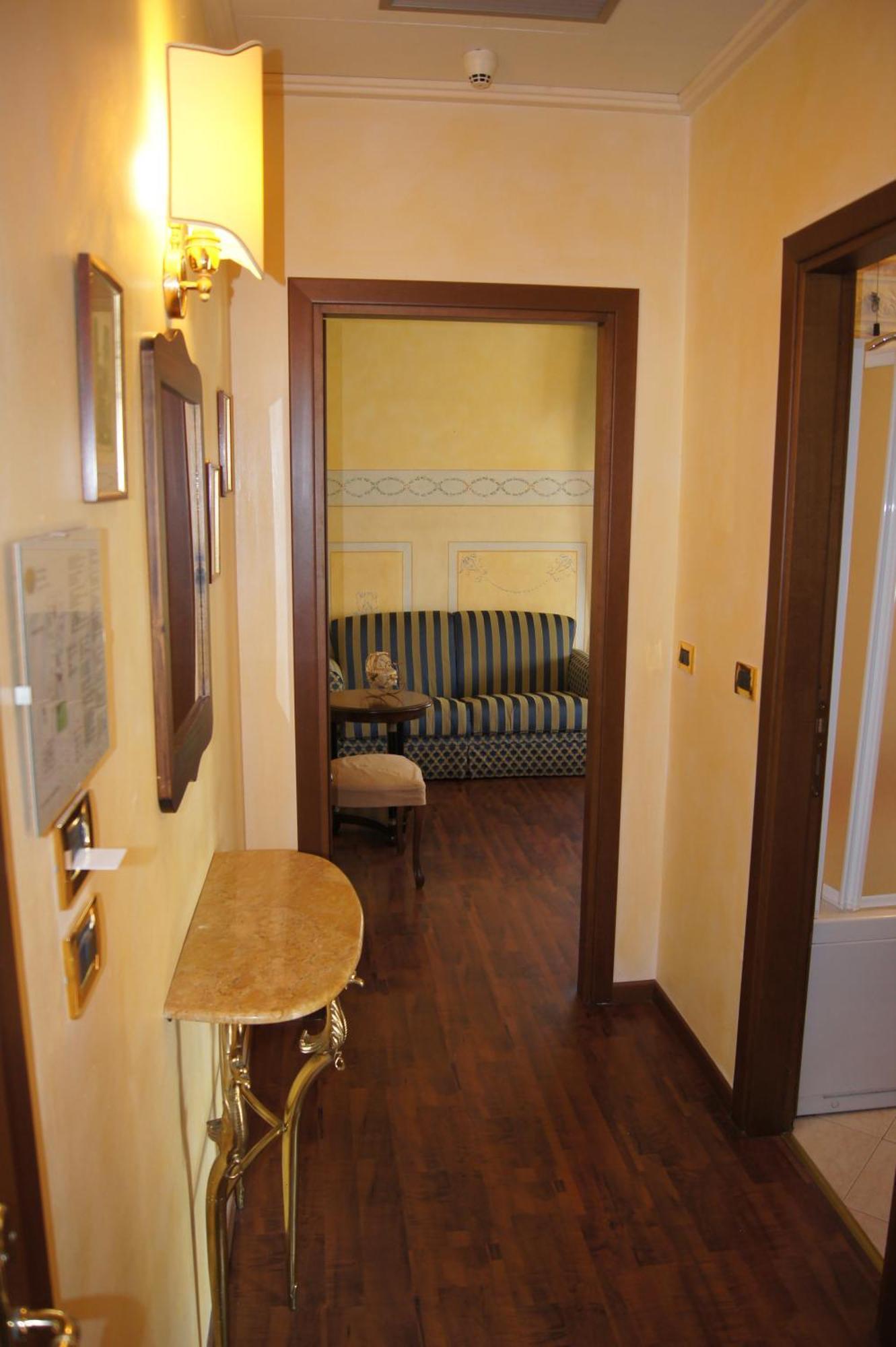 Hotel Lugana Parco Al Lago Sirmione Exterior photo