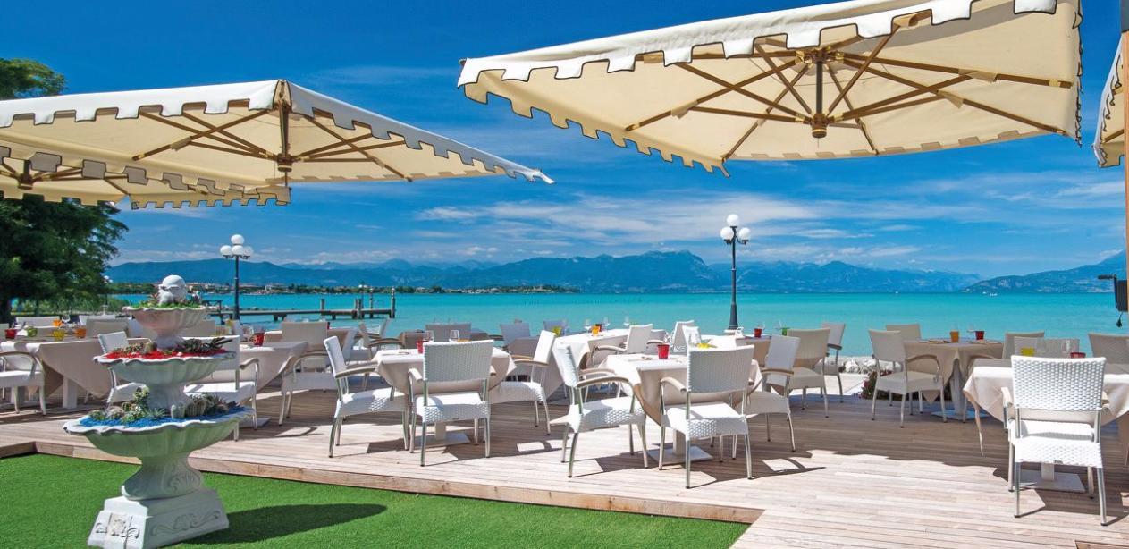 Hotel Lugana Parco Al Lago Sirmione Exterior photo